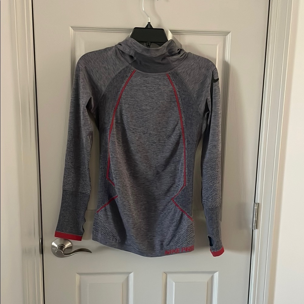 Nike Gray Red Fitted Long Sleeve Hoodie